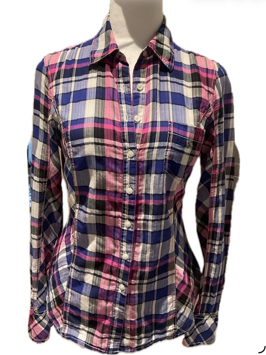 Guess Tops - *Guess* Plaid Button-Down Shirt with adjustable sleeves .